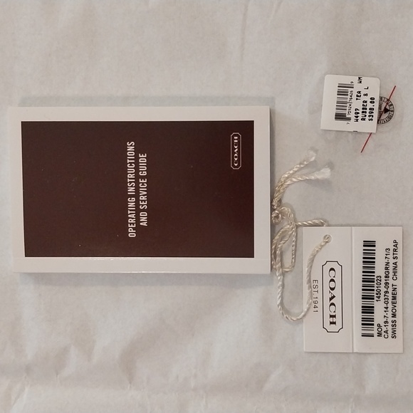 Coach watch MSRP $398, original box & manual - Picture 5 of 9